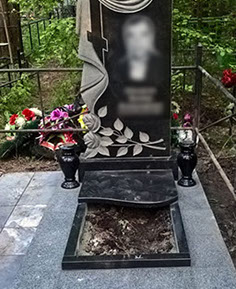 наши работы памятник из гранита